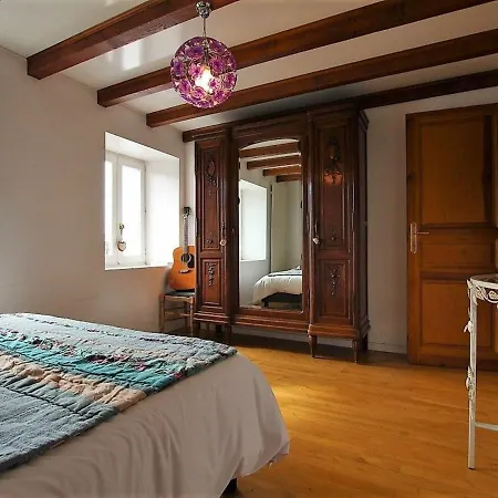 Ferienhaus Beauzac, 6 Pieces, 12 Personnes - Fr-1-582-41 *